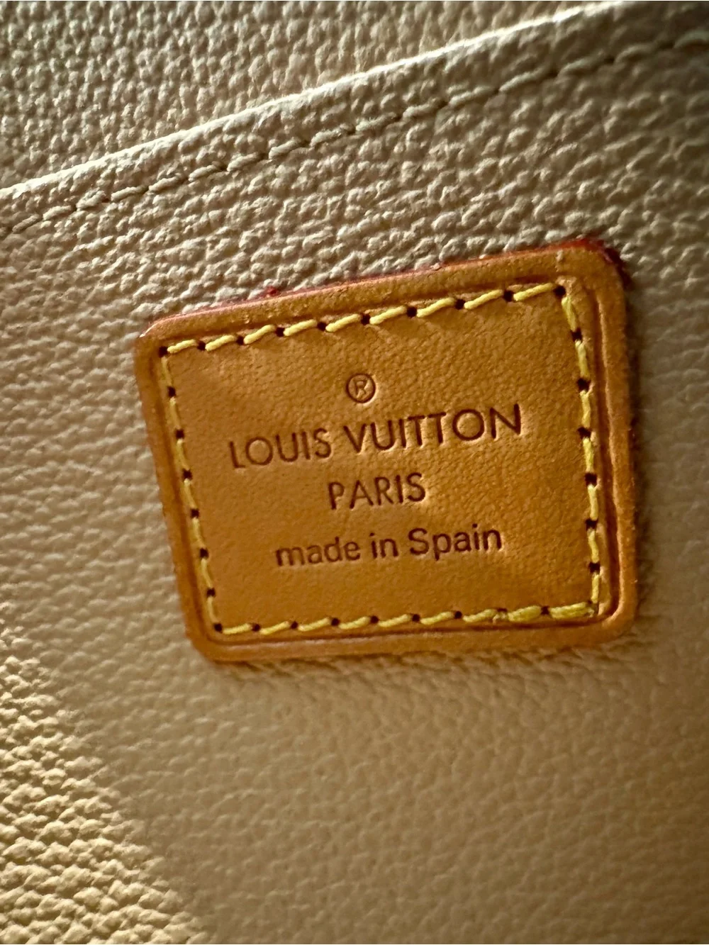 Louis Vuitton PM Cosmetic Pouch in Monogram canvas